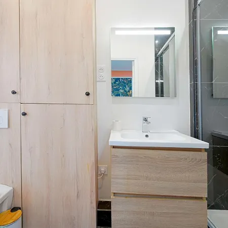 Modern Secure Studio- Perfect For 2- Catacombs Appartamento Parigi